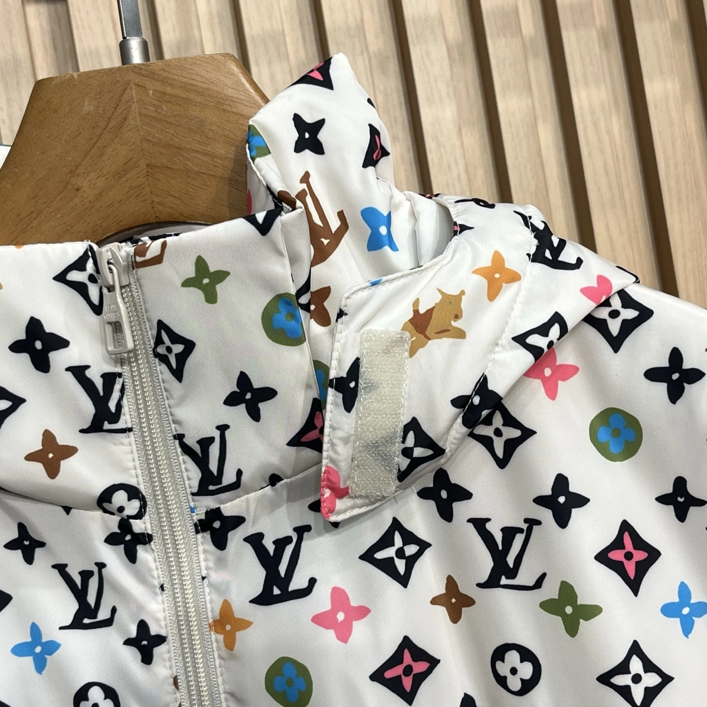 wg.luxury-- 8V embroidery 2colour item: E-F443J1841-2H